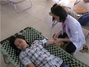 Thanh niên trường Đại học Yersin Đà Lạt sẵn sàng hiến máu hiếm cứu người