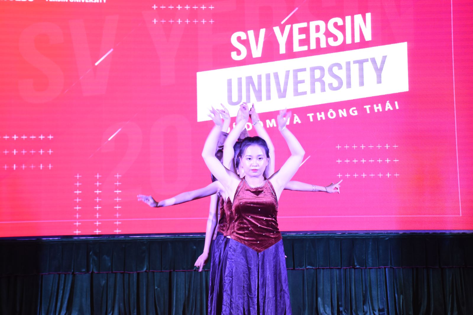 SV Yersin, yersin university, SV thong thai, Tai nang SV, Loi chao SV